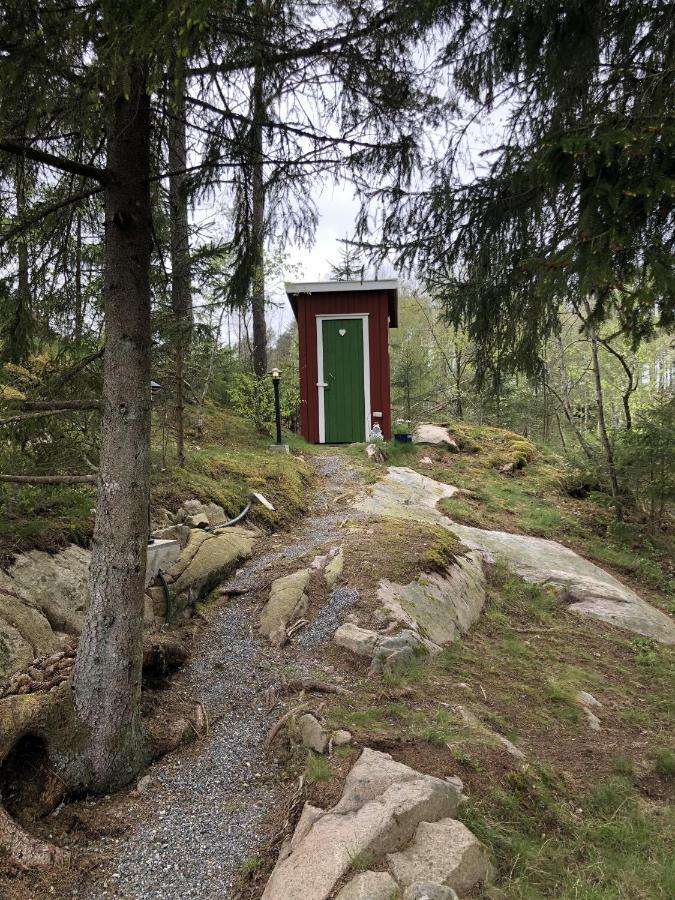 Stuga Utanfoer Fjaellbacka Exteriér fotografie